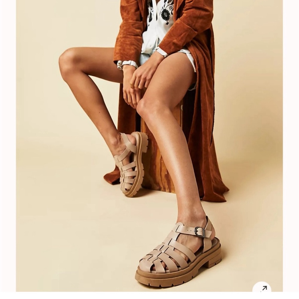Free People Delaney Fisherman Sandals Natural Sand size 8 (38)
